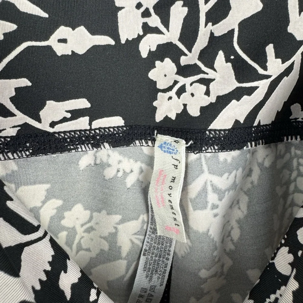 Free People Movement Womens XS‎ Black White Floral Paisley High Rise Leggings